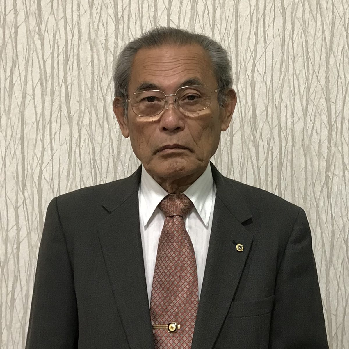 石塚 稲一